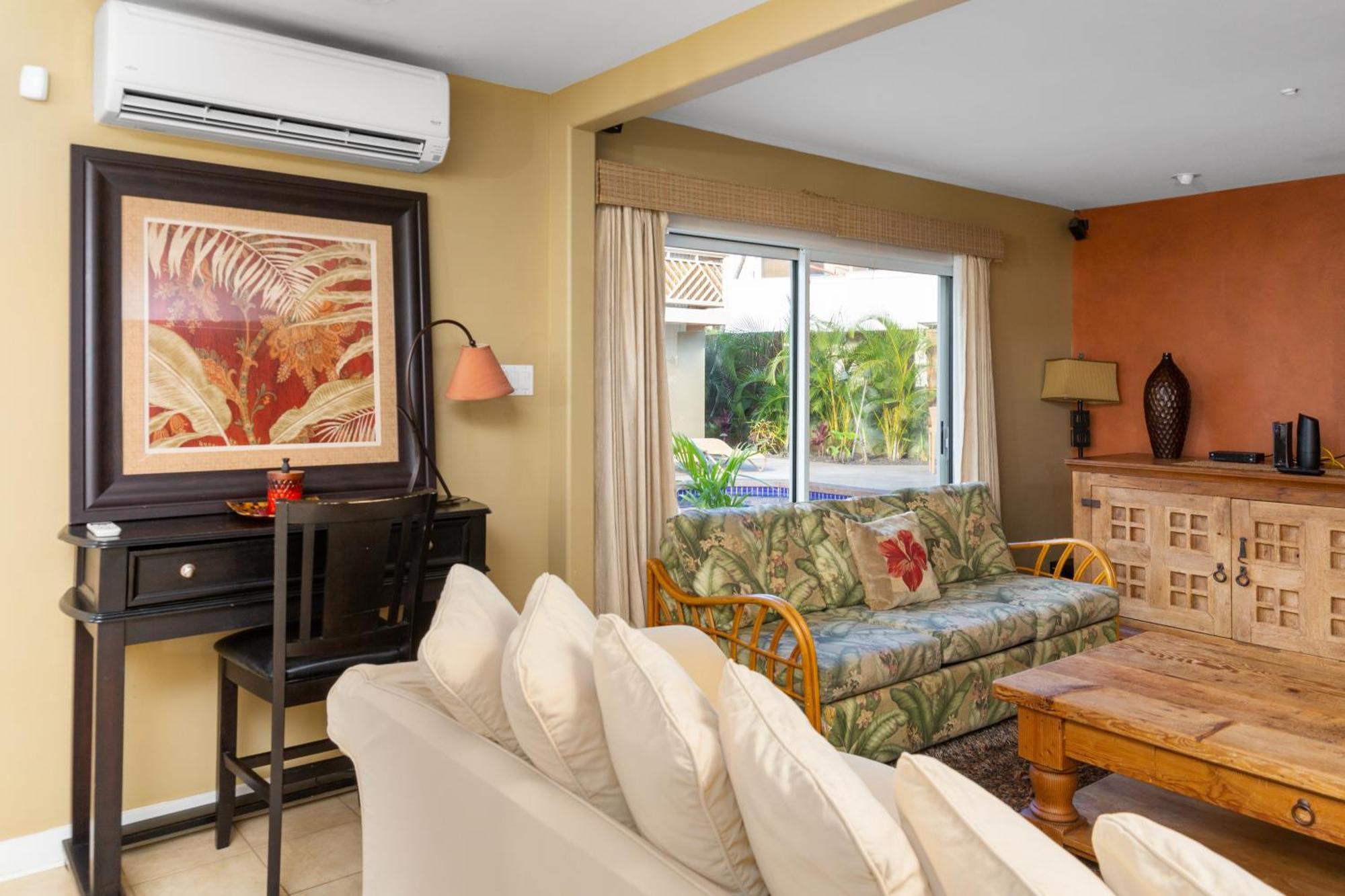 Plumeria Suite, 2-Bedrooms, Sleeps 6, Pool & Bbq, Pre-Renovation Summer Sale Kihei Kültér fotó
