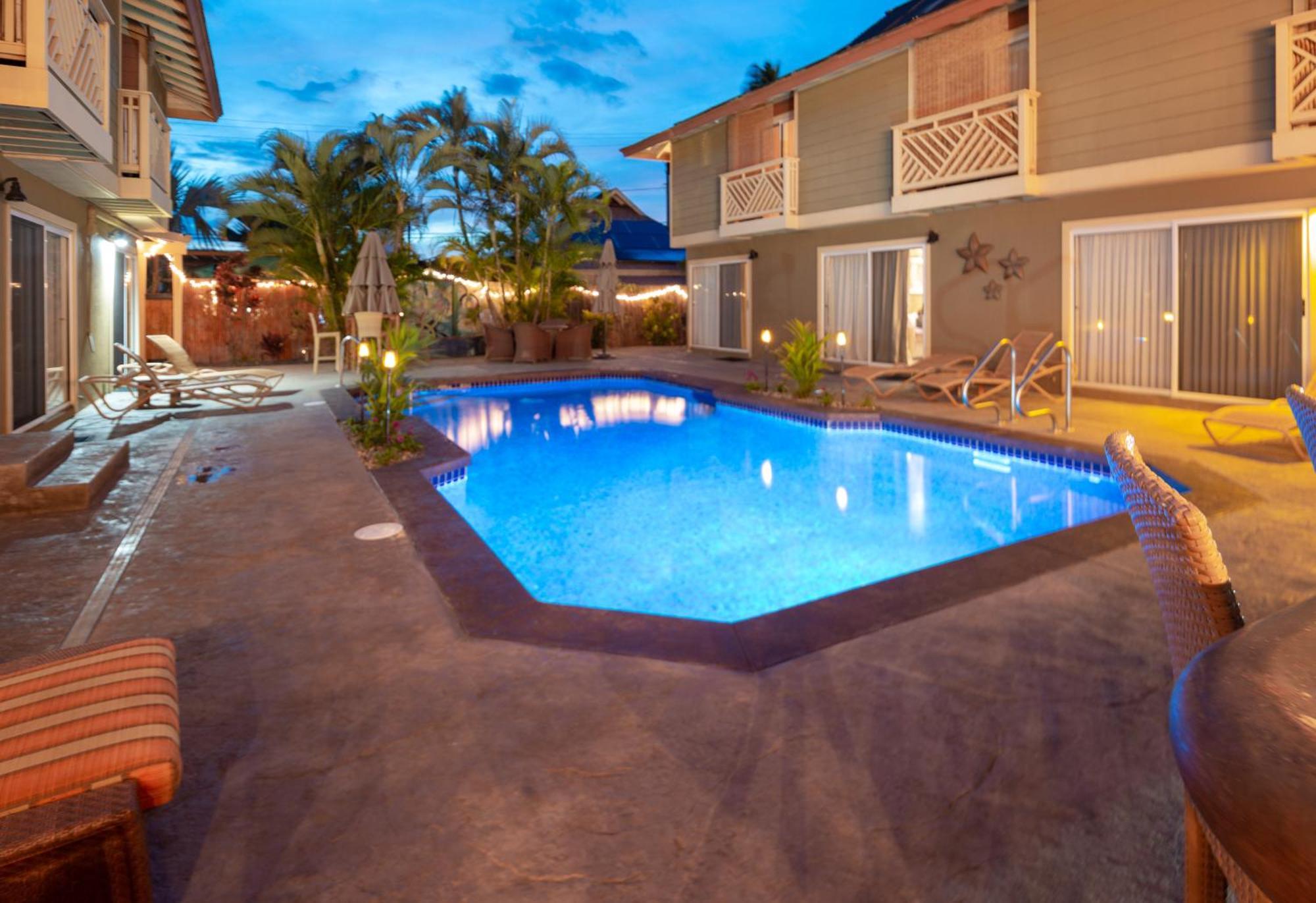 Plumeria Suite, 2-Bedrooms, Sleeps 6, Pool & Bbq, Pre-Renovation Summer Sale Kihei Kültér fotó